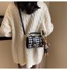 Fashionable Small Batch Diamond Check Handbag 2023 New Winter Shoulder Crossbody Bag