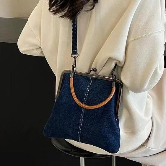 Original New Small Carrying Bag Women's Bag Handmade Denim Stitching Portable Messenger Bag Shoulder Bag Small Shoulder Bag Retro