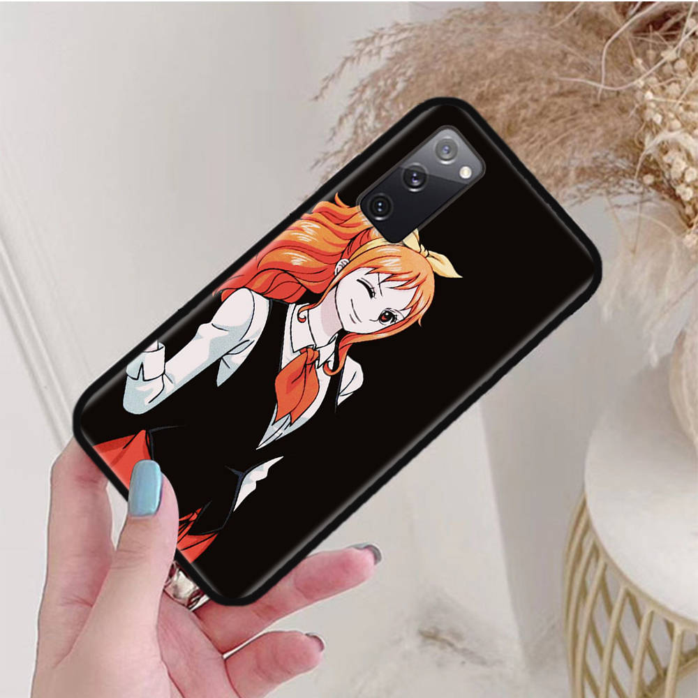 Черный чехол для Xiaomi Poco X6 X4 M5 M6 F5 F6 C65 C55 C50 C51 C40 Pro Redmi 14C A3X 13C 12C 11T 10A 9C Note 7 6 8A Plus W-74 One Piece Nami Hancock