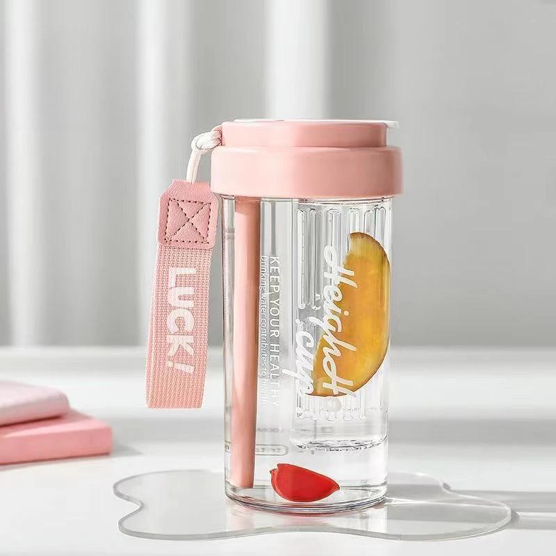 Бутылка для воды с трубочкой объемом 600 мл и фильтром для отделения чая, студенческая чашка для девочек, портативная пластиковая чашка большой емкости для лета