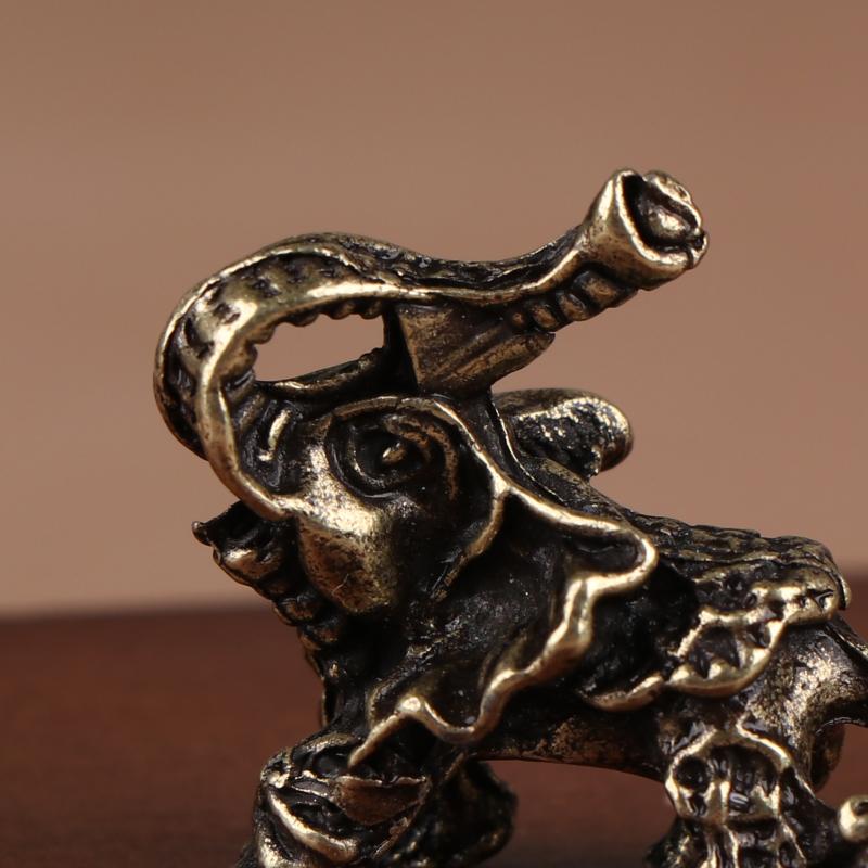 1 шт. Гостиная Офис Металлические Животные Поделки Ретро Латунь Благоприятный Слон Украшение Сделай Сам