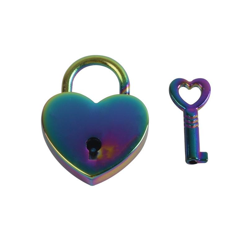 Антикварный стиль Сердце Форма Навесной замок Винтажный замок Розовый Романтический Милый Дневник Навесные замки Замок с ключом Свадебные украшения