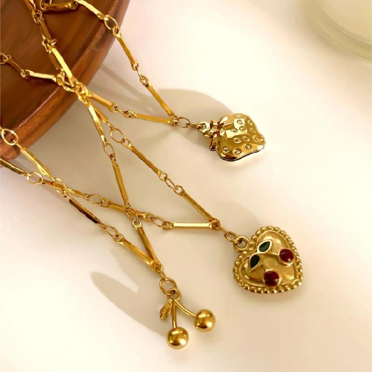 Stylish Pendant Necklace Adjustable Clavicle Chain Lightweight Chain Everyday Jewelry Gift for Girls Friend Family