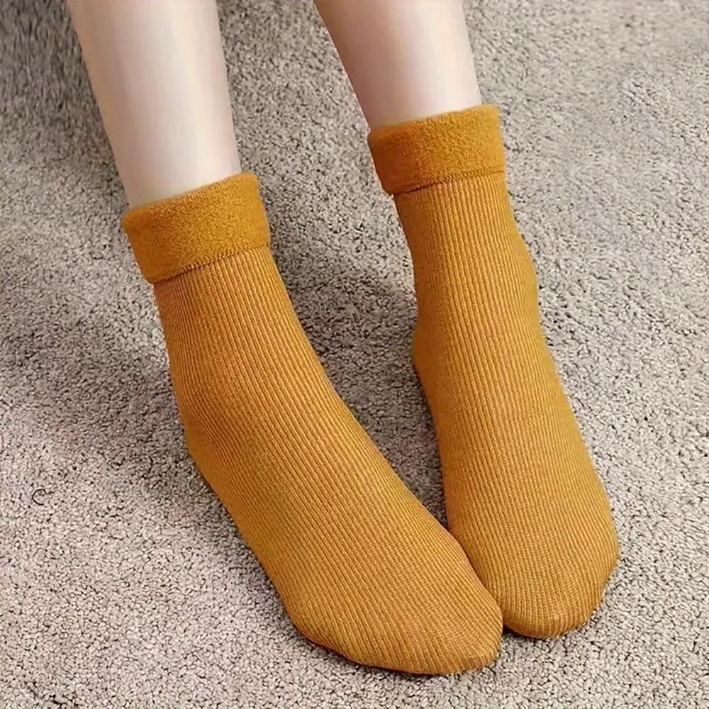 4 Pairs Winter Warm Solid Women Socks Thicken Thermal Socks Black Skin Seamless Snow Sock Unisex Socks