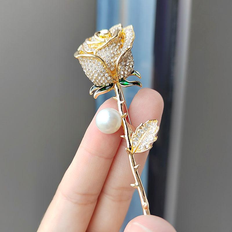 Elegant Gold Color Rose Flower Brooches For Women Girls Rhinestone Luxury Women Accessories