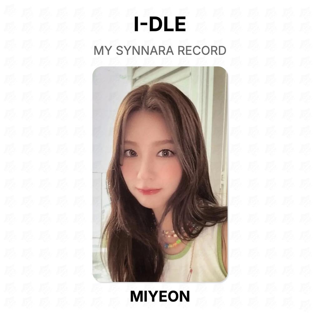 I-DLE MY SYNNARA RECORD Официальная фотокарточка