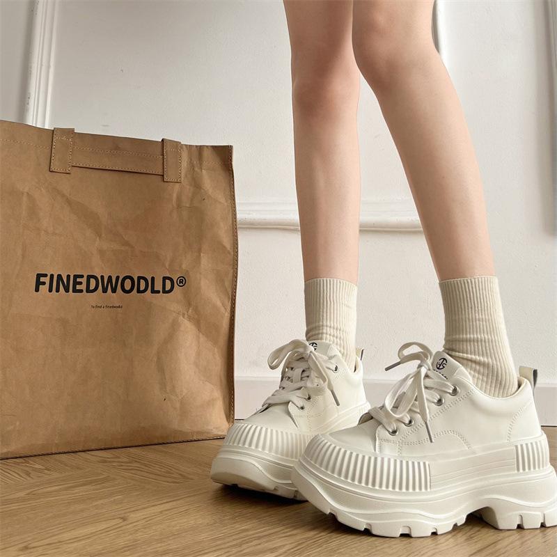 Retro Beige Showing Feet, Small Platform Dad Shoes, Women's 2025 New Autumn Lightweight and Heightening Casual Sports Shoes