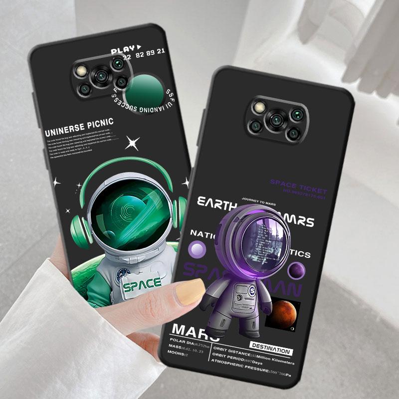 Милый чехол для телефона с астронавтом для Xiaomi Poco F4 C40 X4 F3 GT M4 5G M3 F1 X3 NFC X3 Pro M3 Pro X3 GT X4 NFC F3 GT TPU мягкий черный