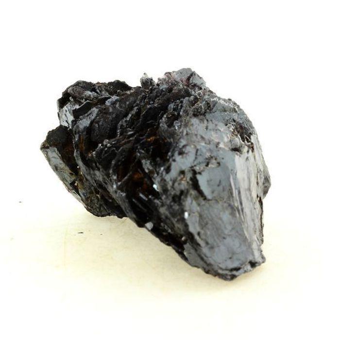 Pierres et Minéraux. Hematite. 614.85 ct. Glacier de Sarenne, Alpes d'Huez, Isère, France.