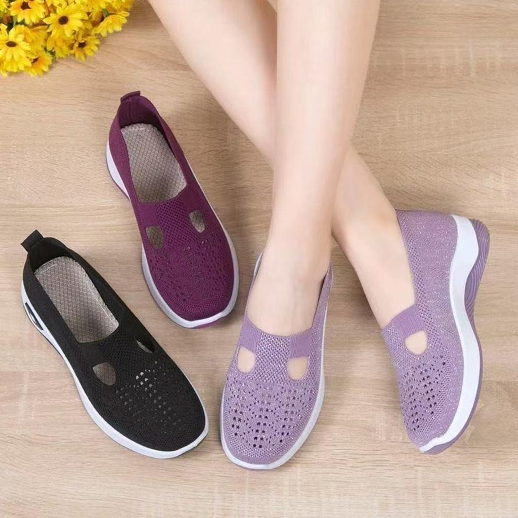 Breathable Mesh Knitted Sleeve Sports Shoes with Thick Bottom - Lightweight Casual Walking Shoes, Women's Sports Shoes, Low Cut Design