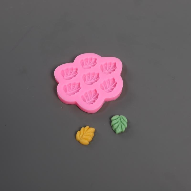 652F Green Bean Cake Silicone Mold Chocolate Cake Mold Vegetable Candy Dessert Mold