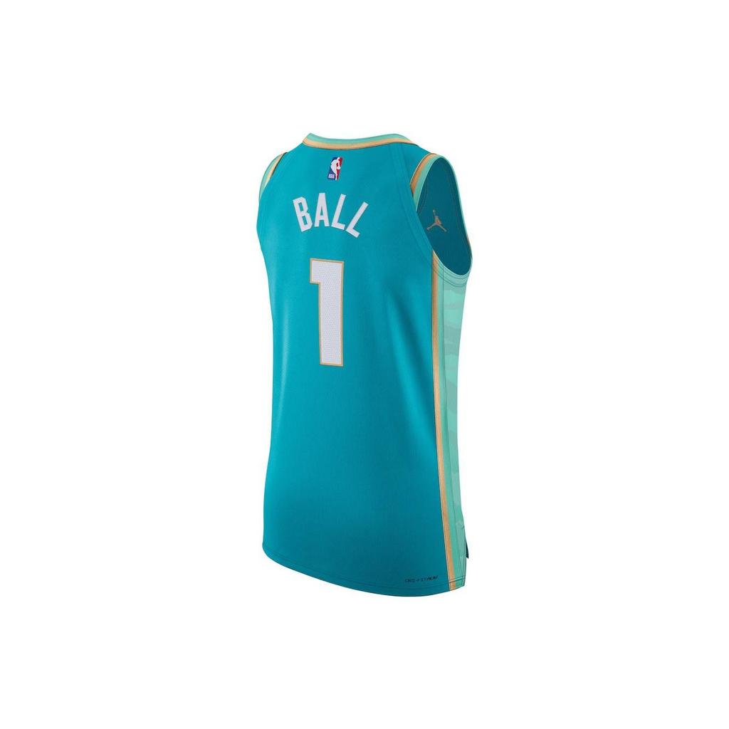 Jordan Пуловер с буквенно-цифровым принтом, баскетбольная майка Hornets Ball No. 1 мужские топы синего зеленого цвета DX8753-415