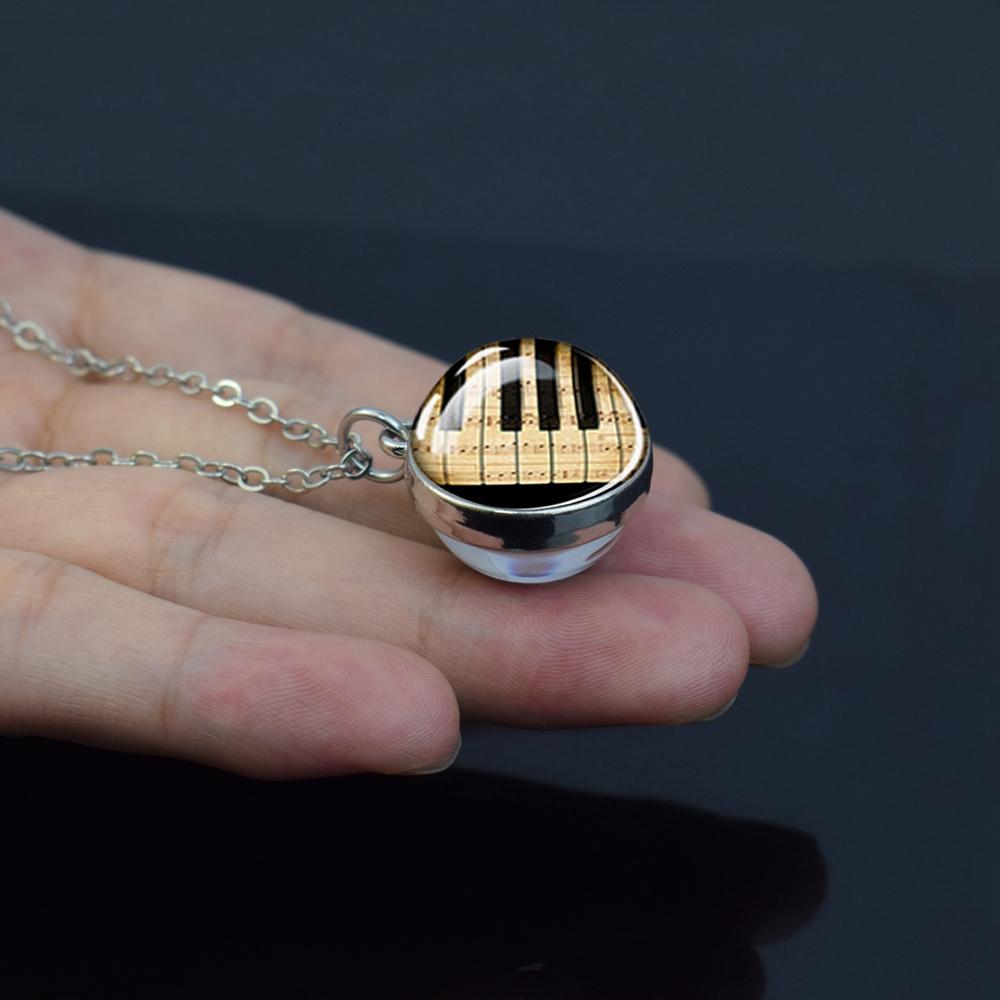 Ожерелья с музыкальными инструментами, фортепиано, гитара, кларнет, флейта, художественный стеклянный шар, кулон, музыкальная нота, ожерелье, женское музыкальное подарочное ювелирное изделие