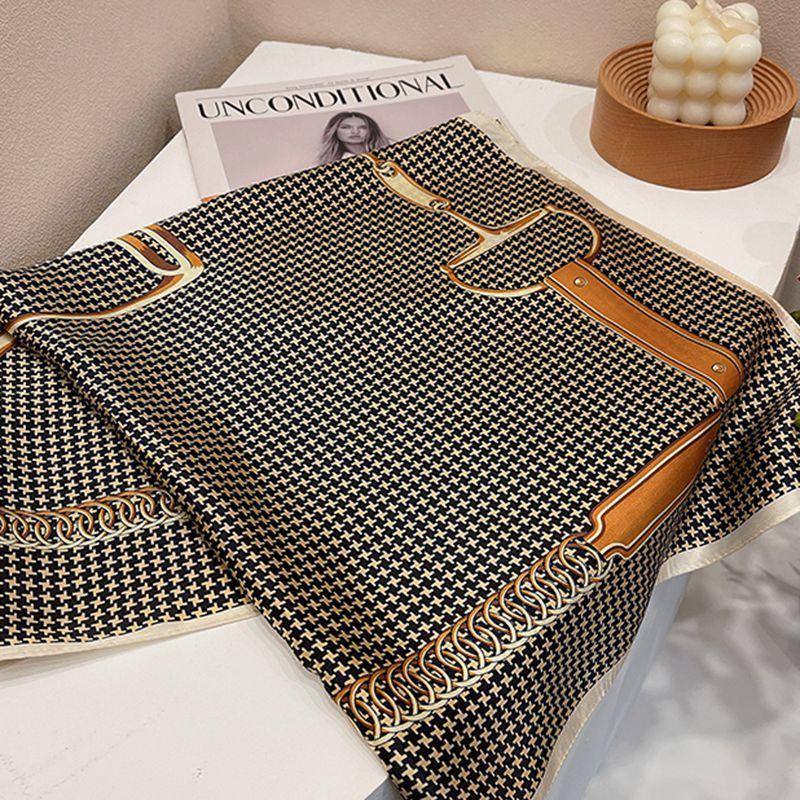 Decorative Thousand Bird Grid Small Square Scarf Women'S Scarf Elegant Mulberry Silk Scarf Versatile