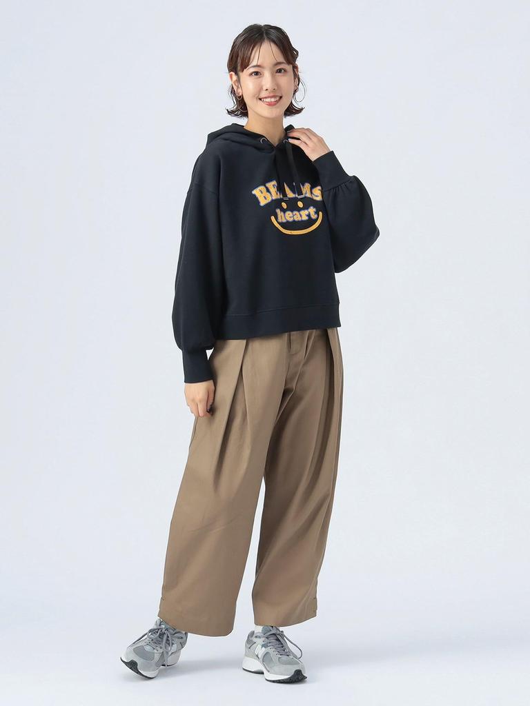 Beams Heart Women's College Smile Hoodie, Black, One Size