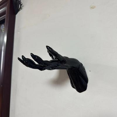 Статуя Руки Демона Хэллоуин Черные Руки Демона Скульптура Настенная Жуткий Дьявол Ручной Орнамент Праздничные Атрибуты