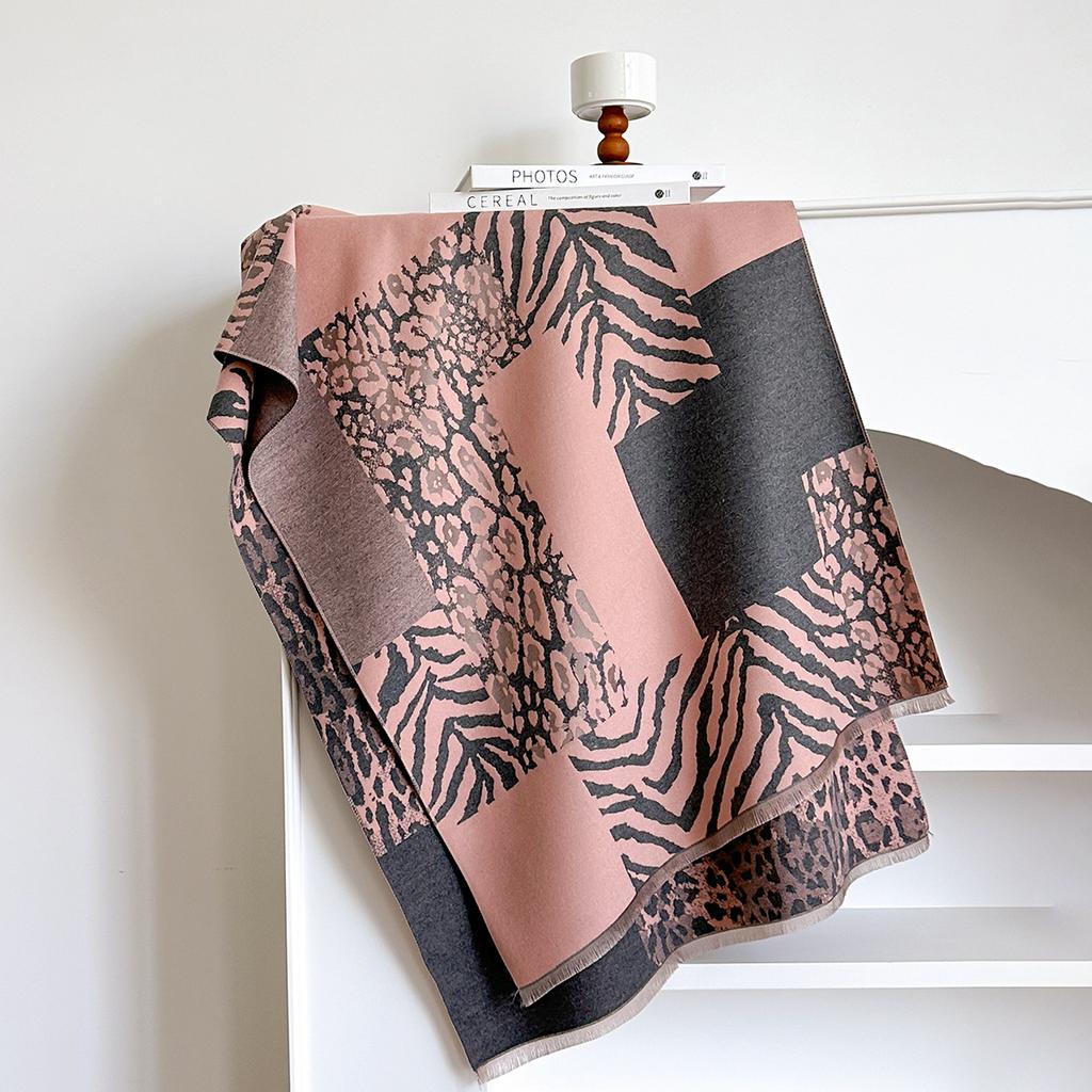 Autumn And Winter Leopard Print Wild Warm Scarf Unique Personality Sweet Cool Wind Women Imitation Cashmere Air Conditioner Shawl Scarf