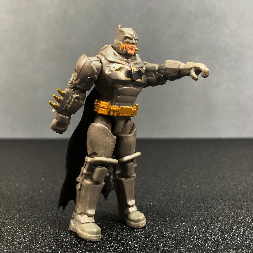 Justice League Batman Action Figure Original 10cm Mini PVC Collection Model Toy Multi Joint Figurine Decoration Boy Fans Gift