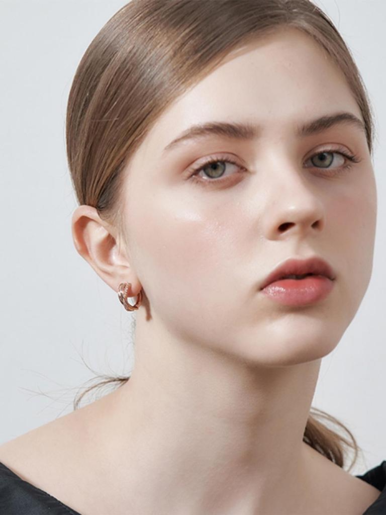 [Geiger Jewelry] 14K GF Cross Ring One-Touch Earrings GIGFEE005