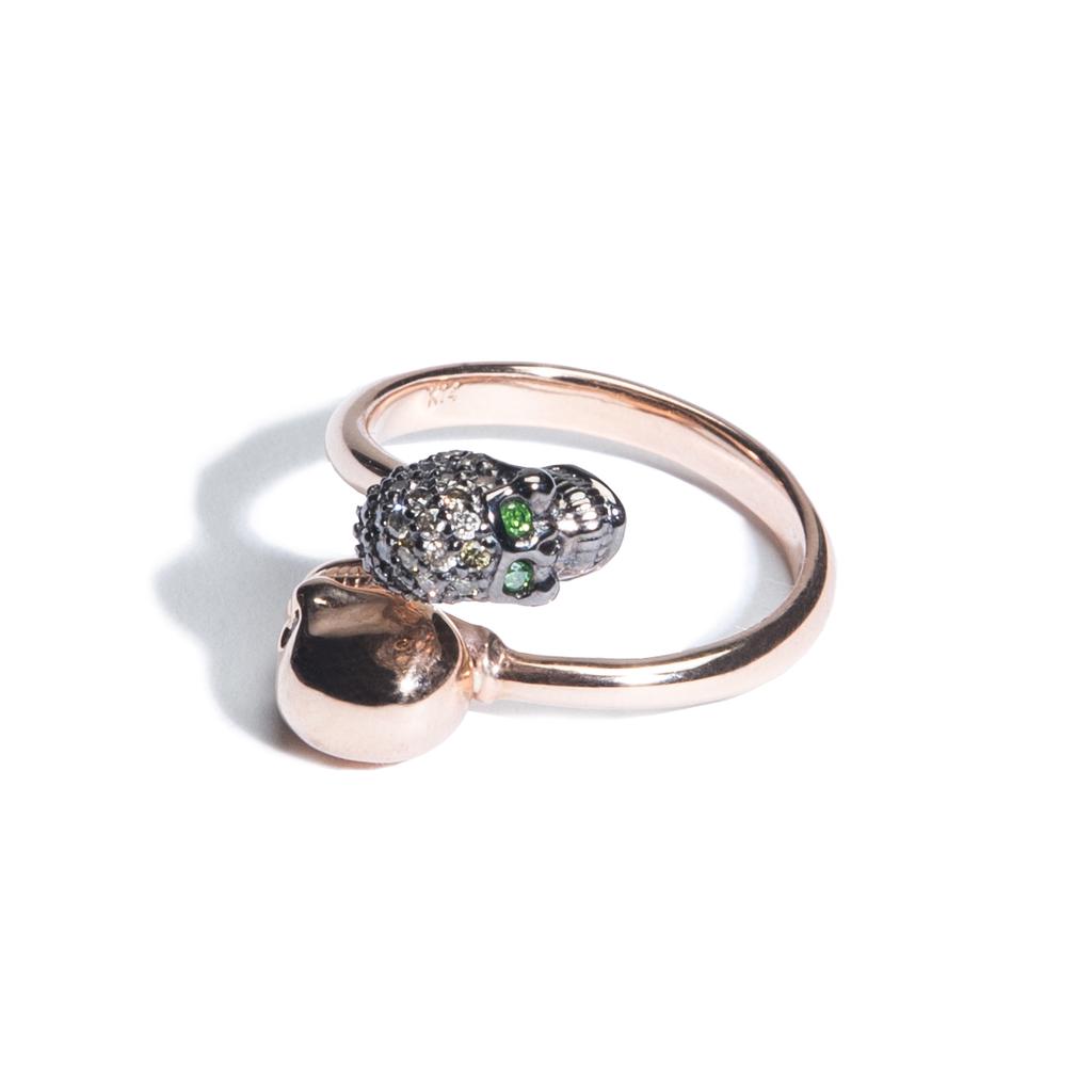 Mezmic Magic Cognac Diamond Skull Ring