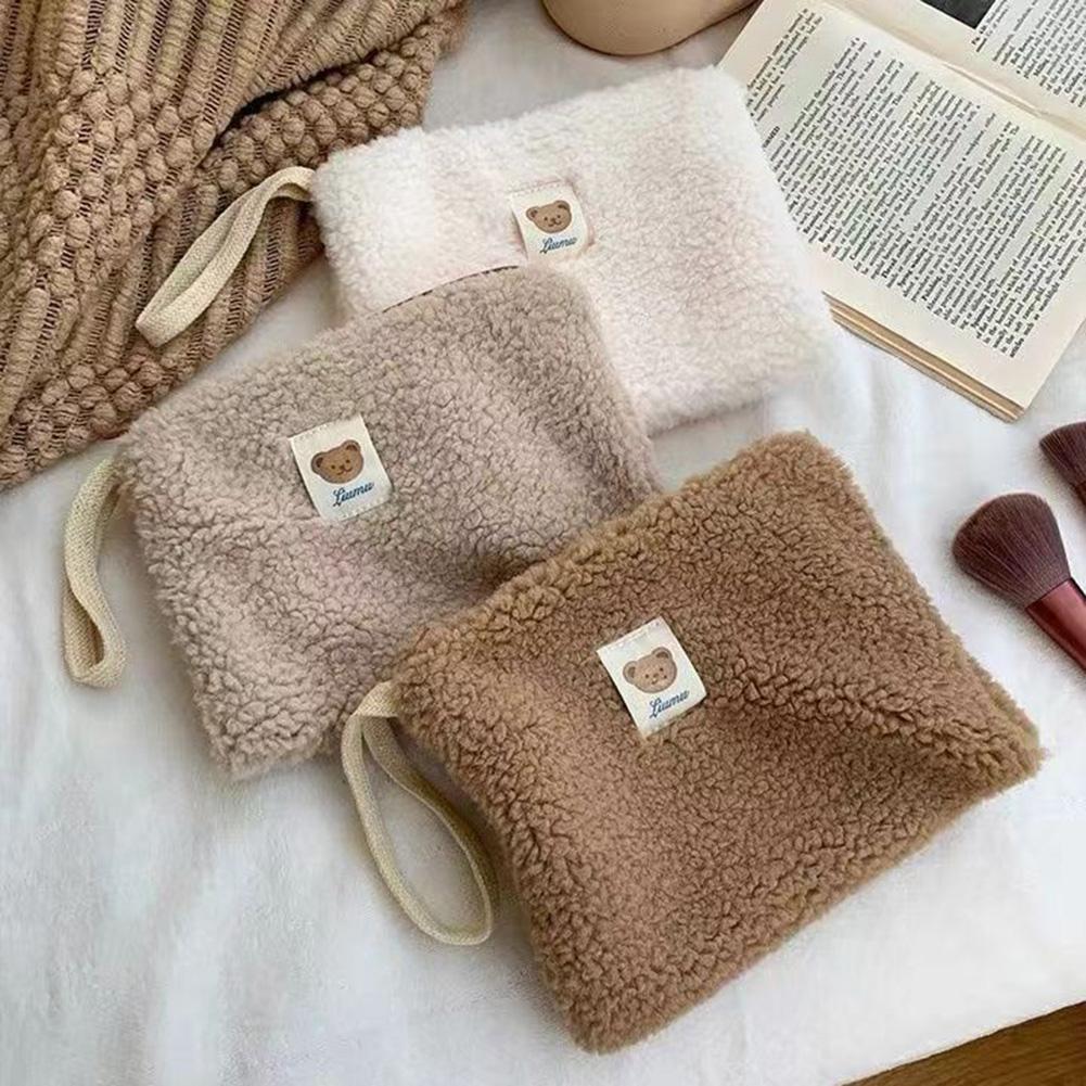 Plush Cosmetic Bag Portable Ladies Wash Bag Large Capacity Multi-function Casual Fashion Cute Bear Pattern for Weekend Vacation
