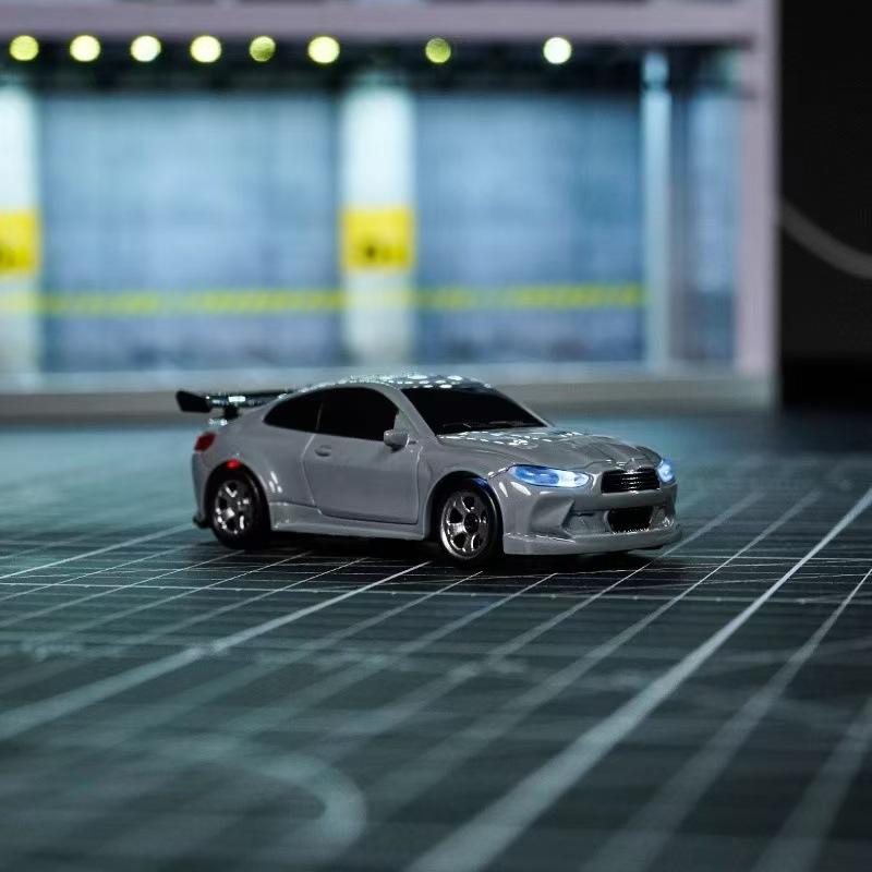 Распродажа Мини 4WD Радиоуправляемая Дрифт-машина 1:Масштаб 64 со светодиодной подсветкой Настольная комнатная дрифт-машинка Для взрослых Коллекционеров Подарок Игрушка