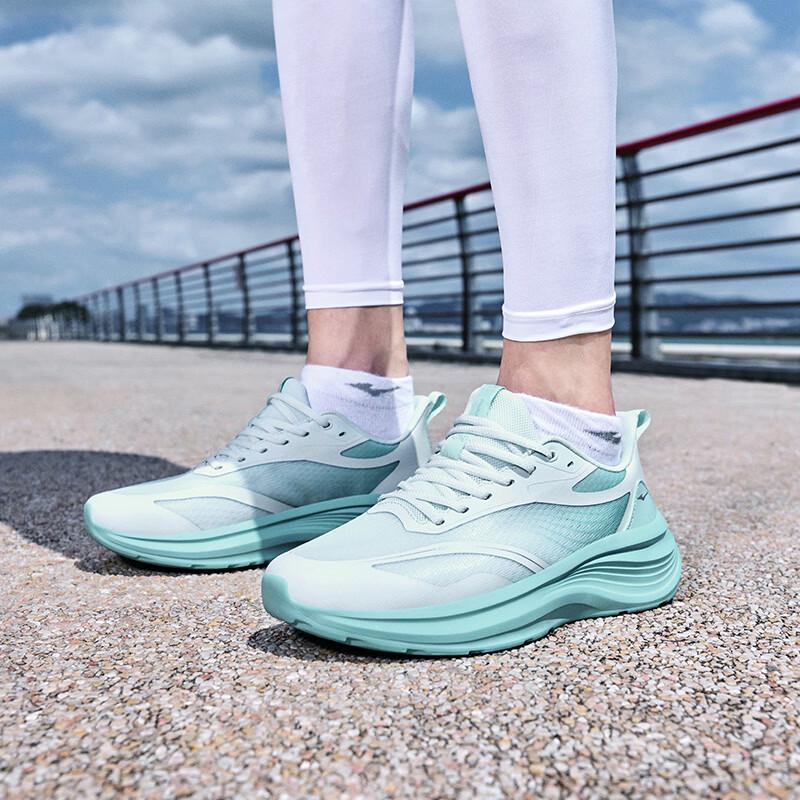 ERKE Lingyun 2 Breathable Cushioning Running Shoes