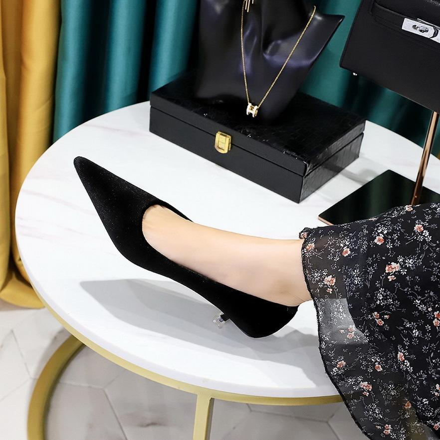 237-6 Европейская и американская мода простые банкетные женские туфли тонкий каблук средний каблук неглубокий носок заостренная головка утолщенная бархатная поверхность бархат Xishi