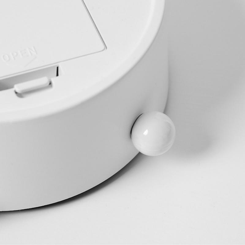 Светодиодный цифровой будильник с отображением даты и дня недели, 2 будильника, таймер обратного отсчета, секундная стрелка, прикроватные электронные часы, формат времени 12/24 часа, питание от USB