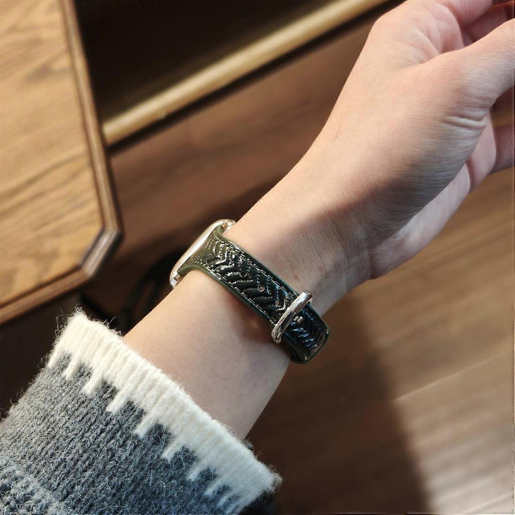 AS Watch Band For Apple Watch Series 10 9 8 7 SE 6 5 4 3 2 1 42mm 41mm 40mm 38mm Heart Pattern Embos