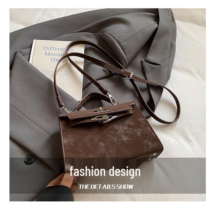 Retro Frosted Women's Handbag 2025: New Fashion Light Luxury Single Shoulder & Crossbody Kelly Bag