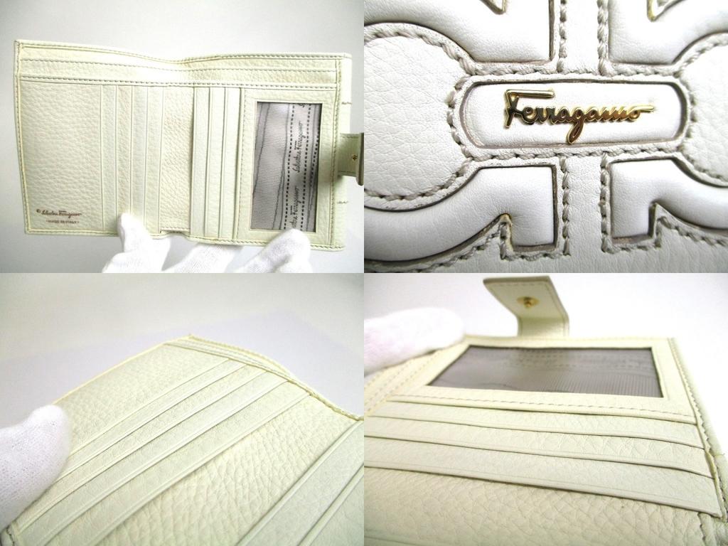 Authentic Salvatore Ferragamo Gancini White Leather Gold H/W Bifold Wallet #a562  Refurbished