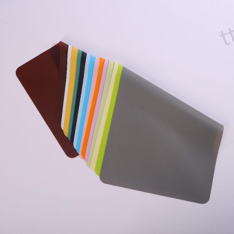 Heat-resistant silicone placemat 40 cm x 30 cm blue