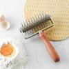 Игольчатый ролик для пиццы с антипригарным покрытием, экономящий труд, деревянный вкусный дырокол для выпечки хлеба