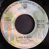 Виниловая пластинка 7 дюймов GARY WRIGHT Love Is Alive WB8143 WARNER BROS 1975 Канада Рок Б/у