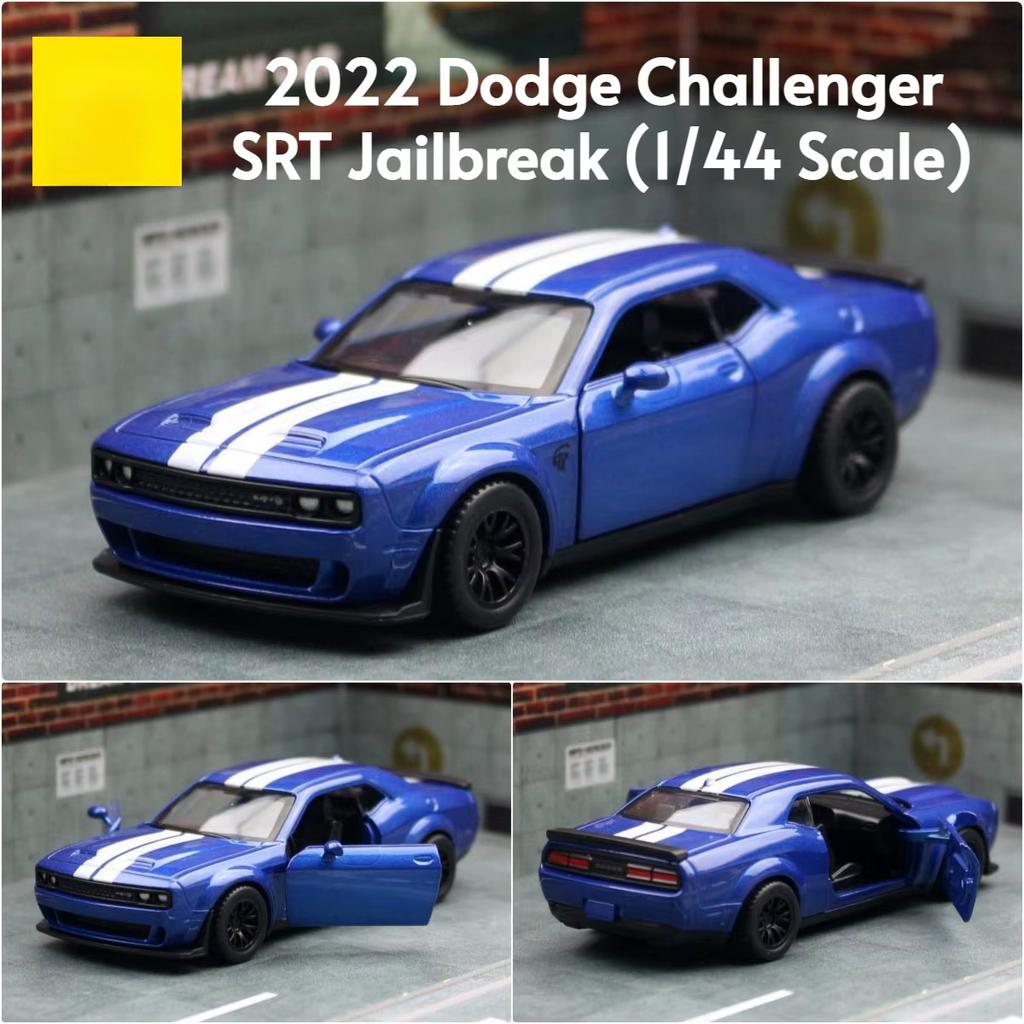 1/44 Dodge Challenger SRT Hellcat Toy Car Model Diecast Metal Vehicle Miniature Pull Back Doors Openable Collection Gift for Kid