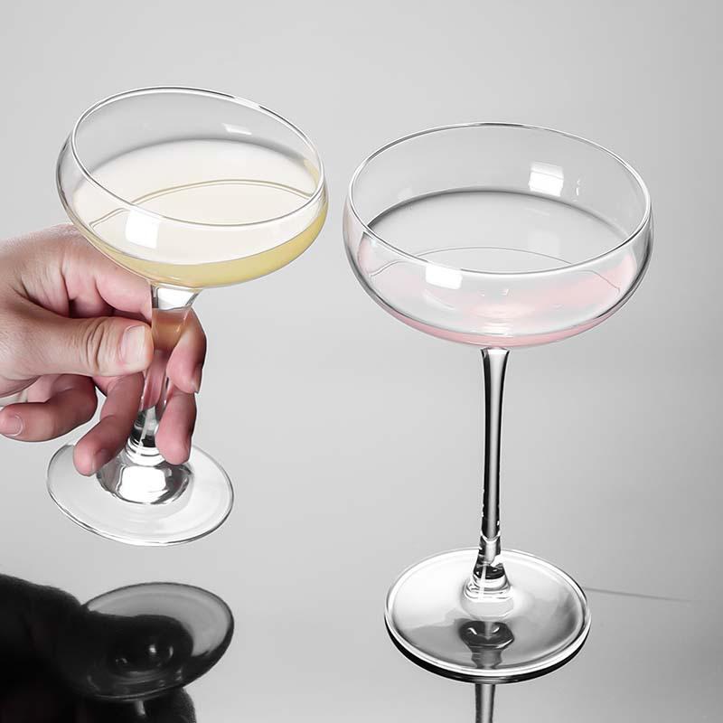 Элегантный набор бокалов для свадебной шампанской башни - на высокой ножке, с круглым дном, с широким горлышком для банкетов и дегустаций коктейлей