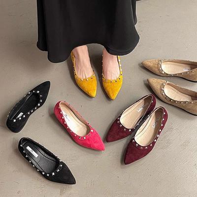 Острые заклепки удобные одинарные туфли весна новые поздний ночной ветер нежный мягкая подошва плоские туфли замша внутренняя часть высокие нагруженные туфли прилив