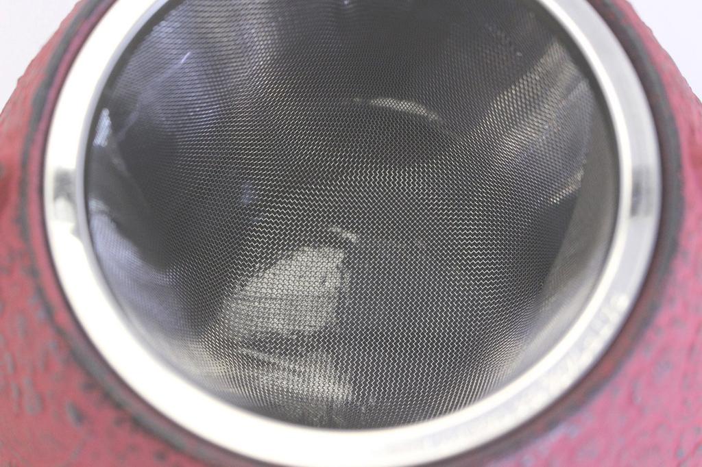 Чайник Намбу Текки Яэ но Сакура литр 0,5 Т-63