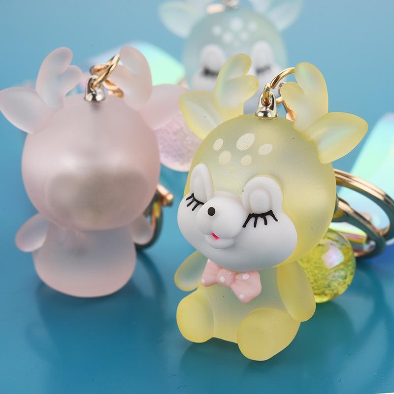 Брелок Frosted Sika Deer - светящаяся подвеска в виде лося для рождественских подарков