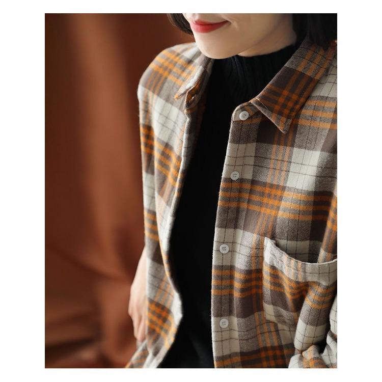 Casual Loose-Fitting Plaid Cotton Shirt for Women, Perfect for Autumn