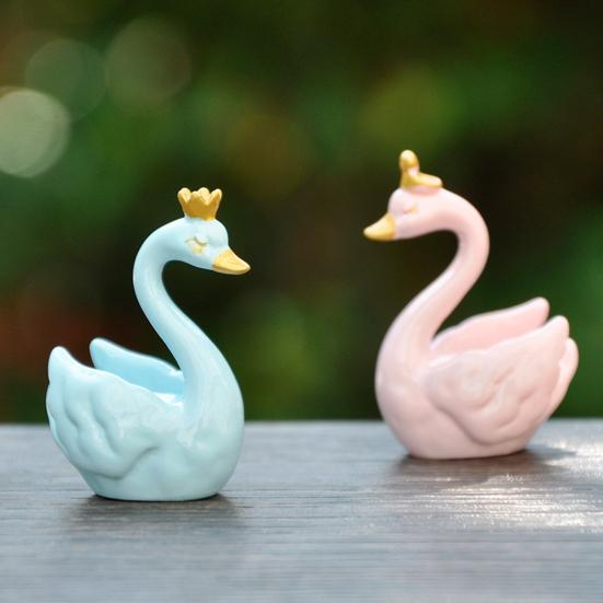 Фигурка Лебедя Прекрасная Миниатюрная Фигурка Кукла DIY Украшение для Торта Симуляция Короны Фигурка Лебедя Смола Модель Животного Рождественский Свадебный Подарок