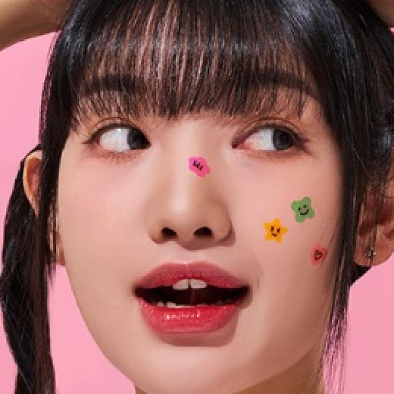 Dongkuyaku Madeca Medi Patch Special Blend 53 Sheets  Flower  Star  Heart Shaped Spot Patch 