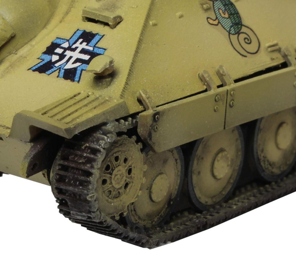 PLATZ Girls Panzer Final Chapter Hetzer 38 Kai Командный масштаб Пластиковая модель & (T) Каме-сан 1/72 GP72-21