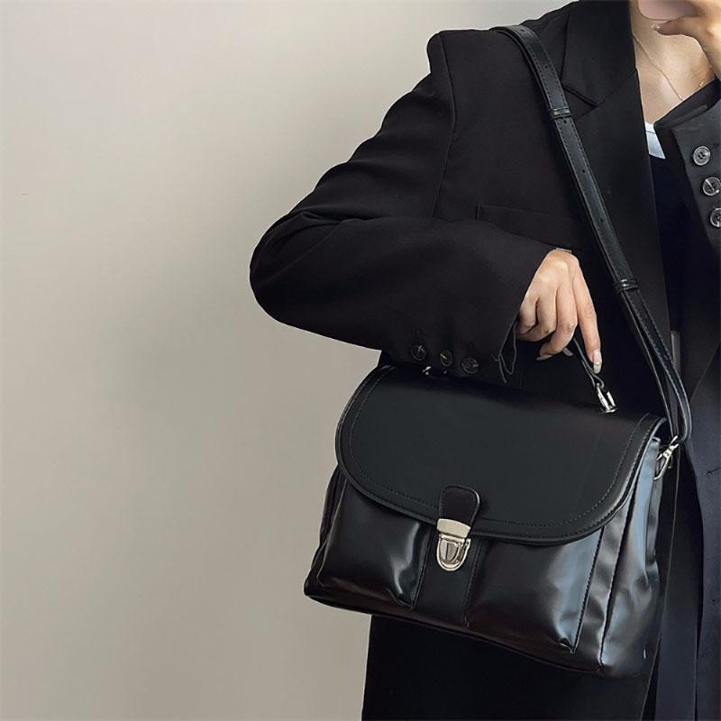 Большая вместимость почтальона портфель женский новый корейский версия ретро мягкая кожаная докторская сумка роскошный простой черный кроссбоди сумка