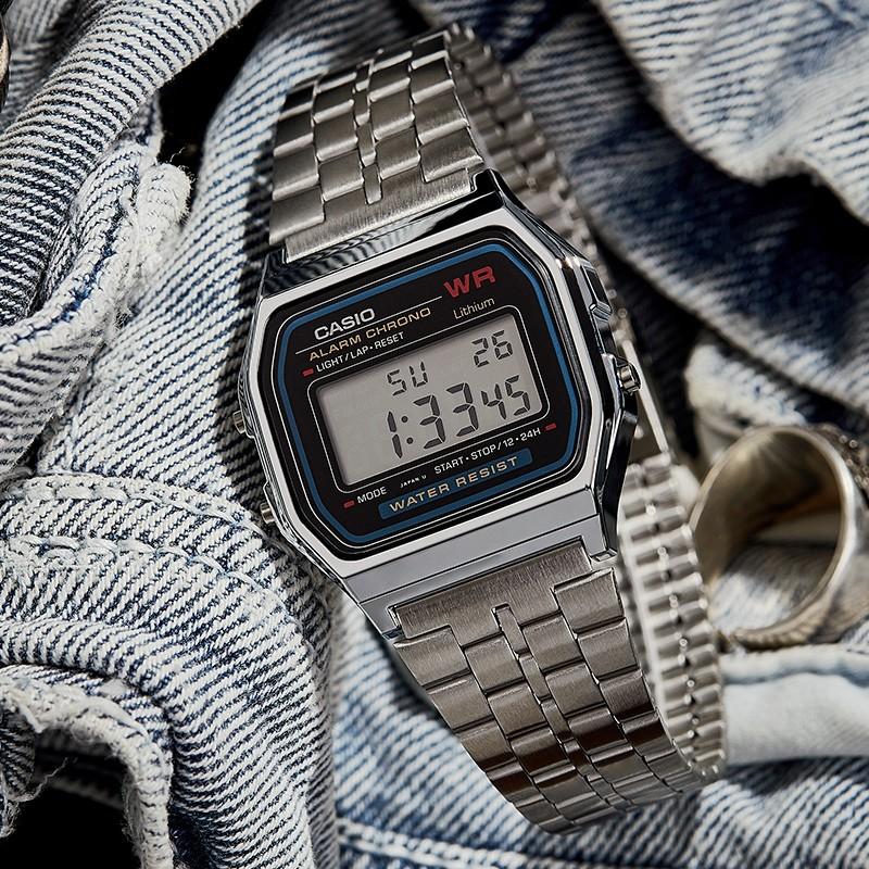 Casio Серия Часов - Квадратные Модные Классические Ретро Маленькие Квадратные Часы ЖК-дисплей Водонепроницаемые Кварцевый Механизм Ремешок из Нержавеющей Стали A168WG-9W&A159WA-N1