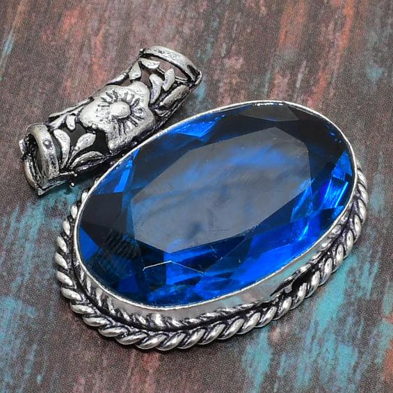 Великолепный лондонский синий топаз Драгоценный камень ручной работы 925 пробы Серебряный кулон