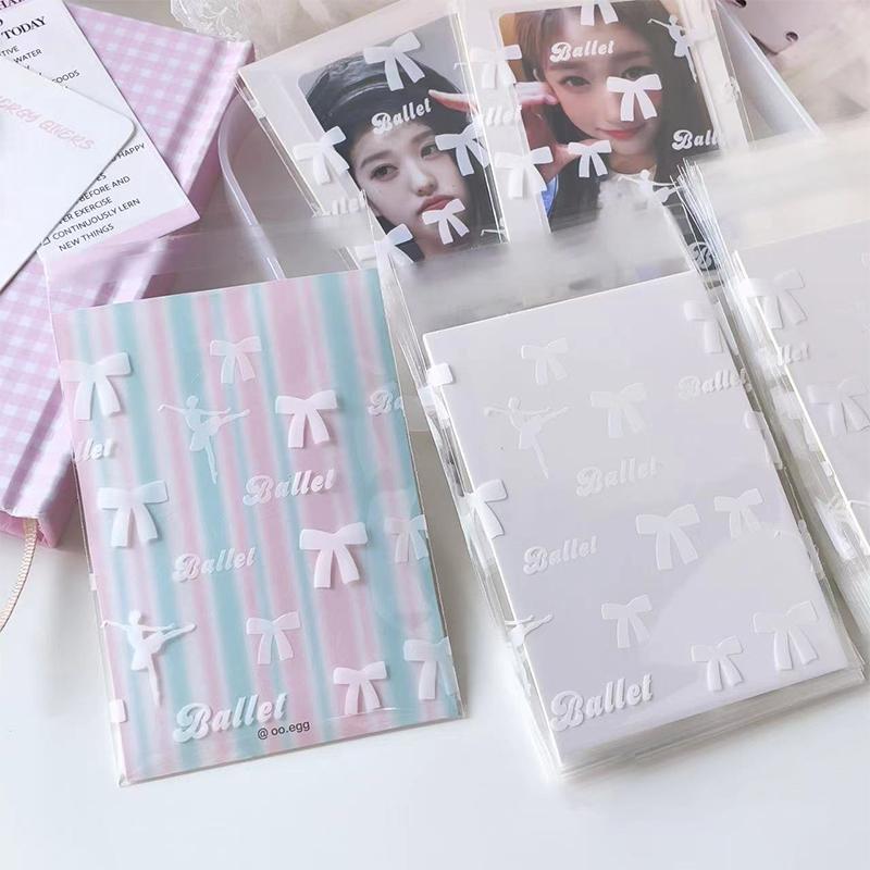 50 шт. Ins Ballet Style Photocard Protector Kpop Bowknot Print Самоклеящиеся пакеты Opp для карточек Подарочная упаковка Самозапечатывающийся пакет