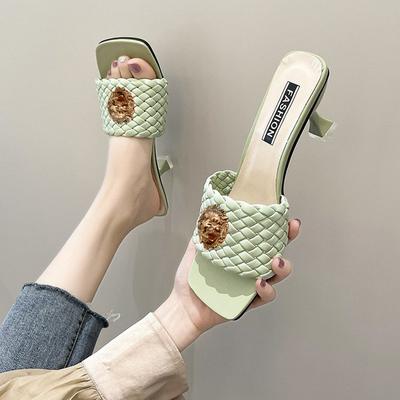 Женская обувь – Сандалии