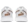 Nike Женские кроссовки Ebernon Low Белые/Золотистые BV1156-100